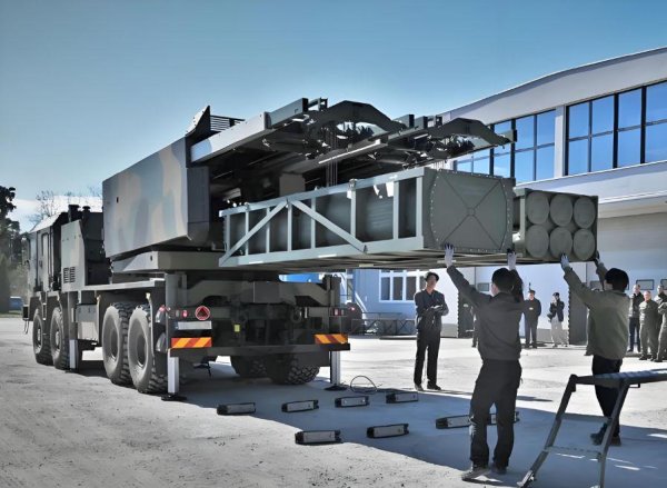 科银宏泰 韩华的疯狂：刚助美打击中国造船业，又向菲售导弹瞄准解放军